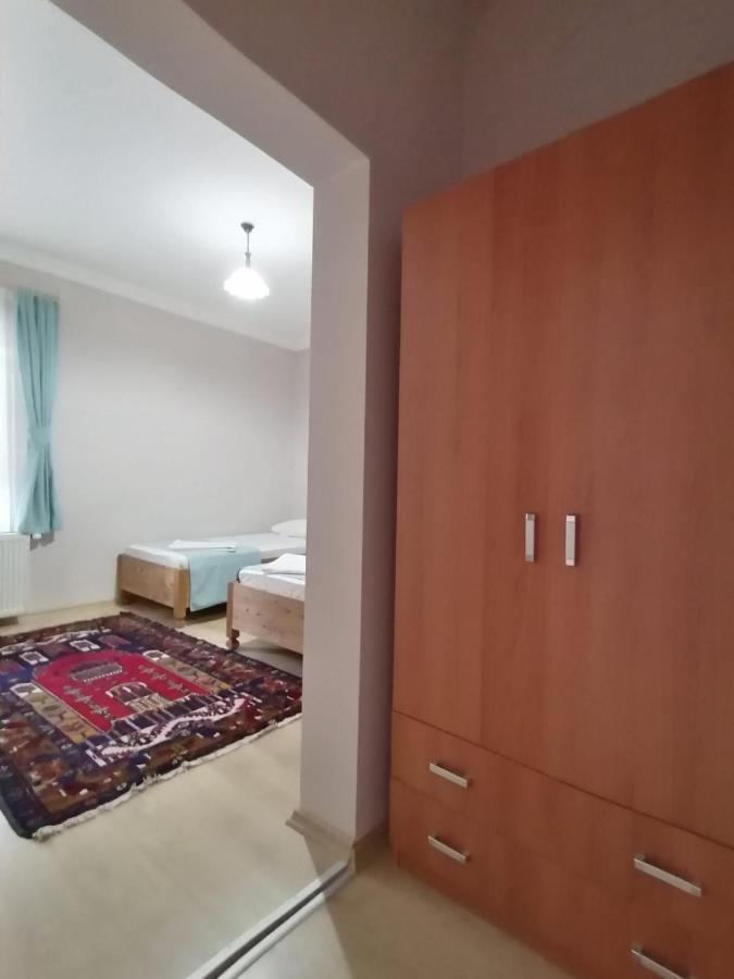Yildiz Hotel อูร์กุบ ภายนอก รูปภาพ
