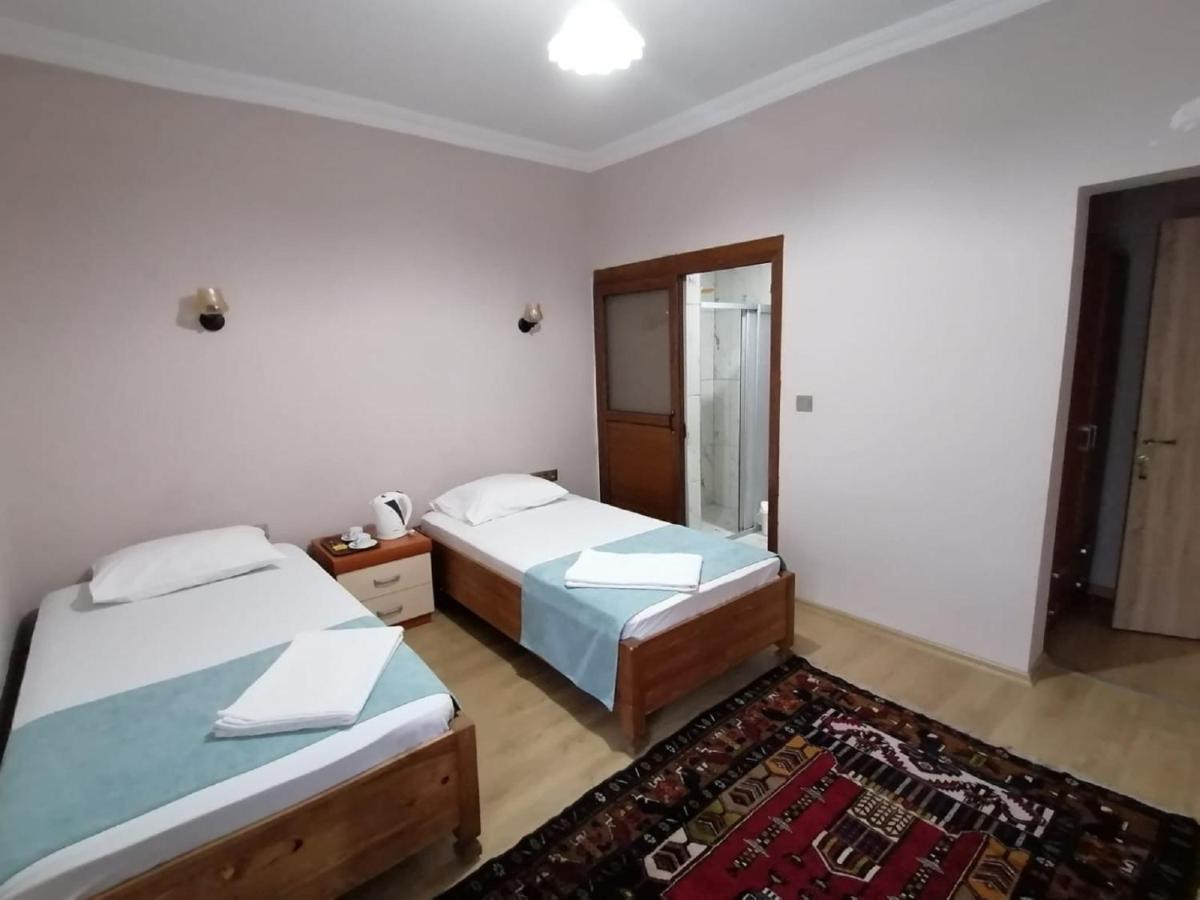 Yildiz Hotel อูร์กุบ ภายนอก รูปภาพ