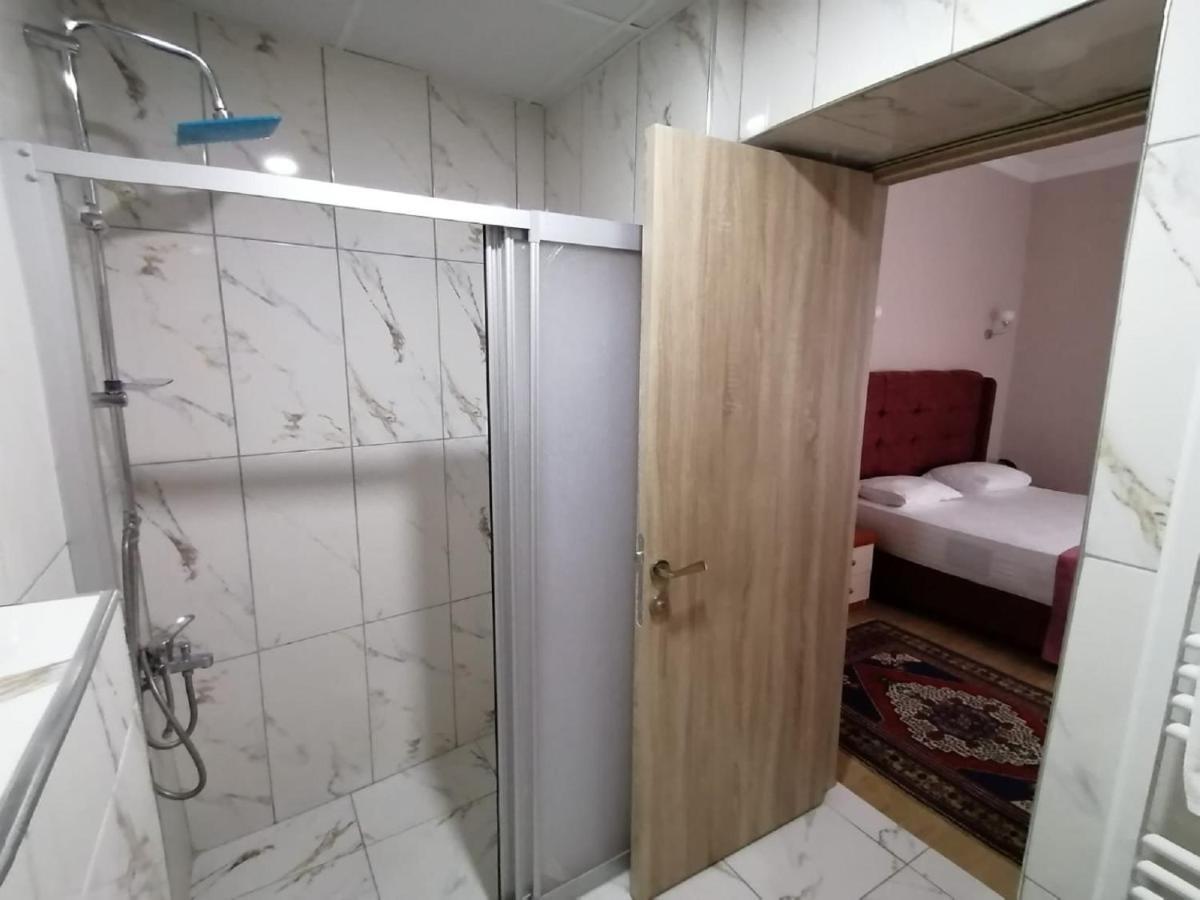 Yildiz Hotel อูร์กุบ ภายนอก รูปภาพ
