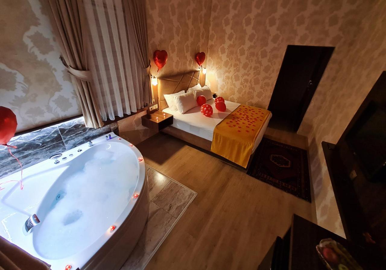 Yildiz Hotel อูร์กุบ ภายนอก รูปภาพ