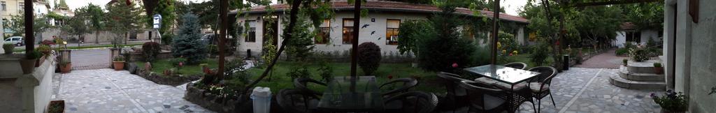 Yildiz Hotel อูร์กุบ ภายนอก รูปภาพ
