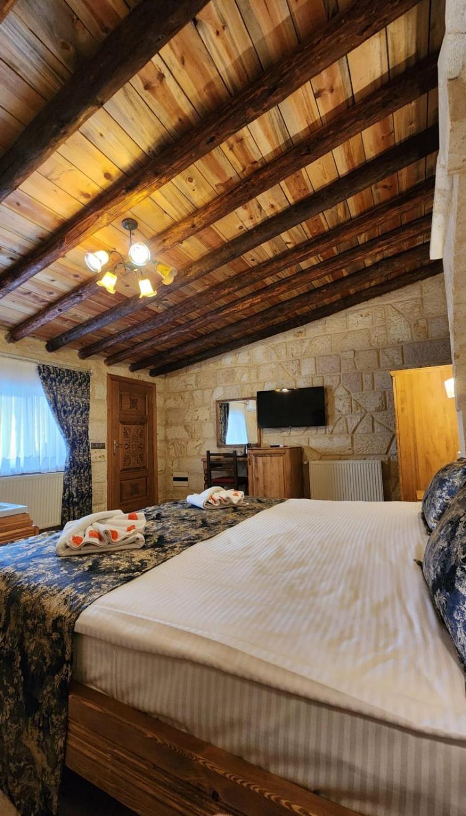 Yildiz Hotel อูร์กุบ ภายนอก รูปภาพ