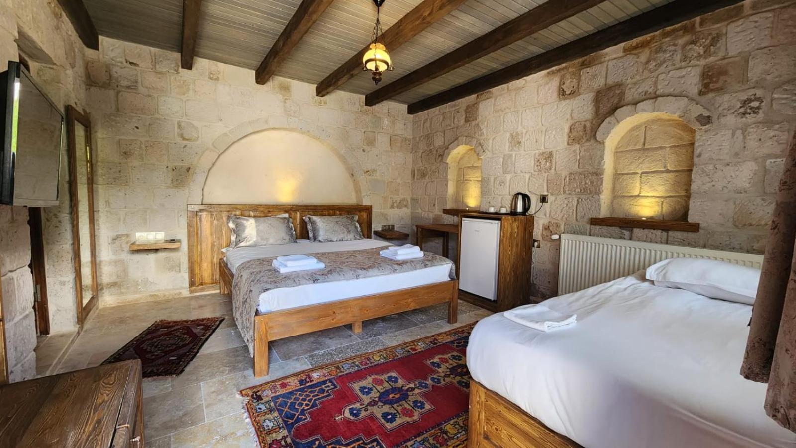 Yildiz Hotel อูร์กุบ ภายนอก รูปภาพ