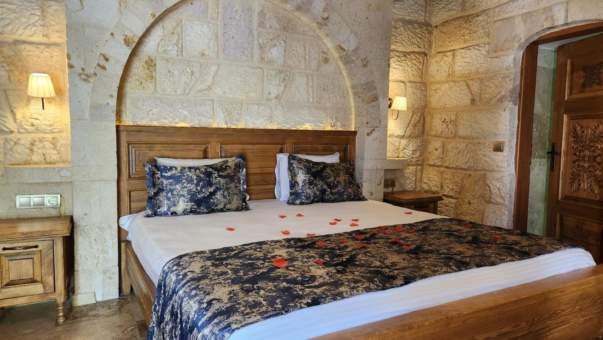 Yildiz Hotel อูร์กุบ ภายนอก รูปภาพ