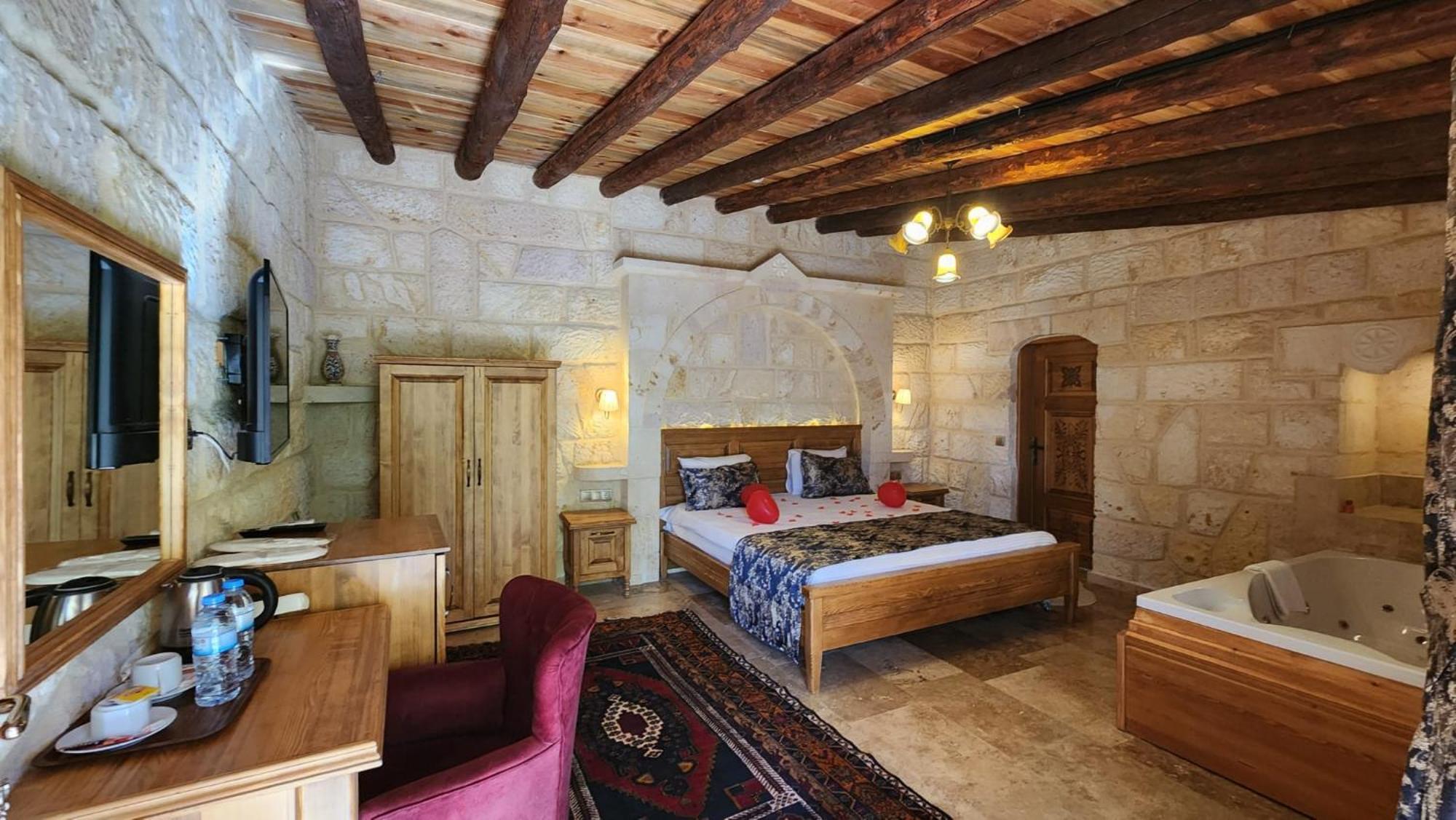 Yildiz Hotel อูร์กุบ ภายนอก รูปภาพ